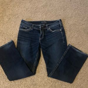 Silver jeans from buckle